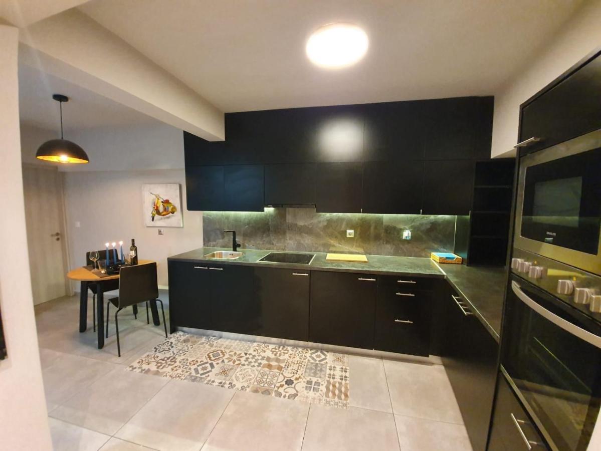 Romantic Jacuzzi Apartment Athen Eksteriør bilde